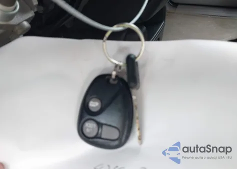 2000 Pontiac Montana N16 from USA, damaged, VIN 1GMDU03E6YD308013